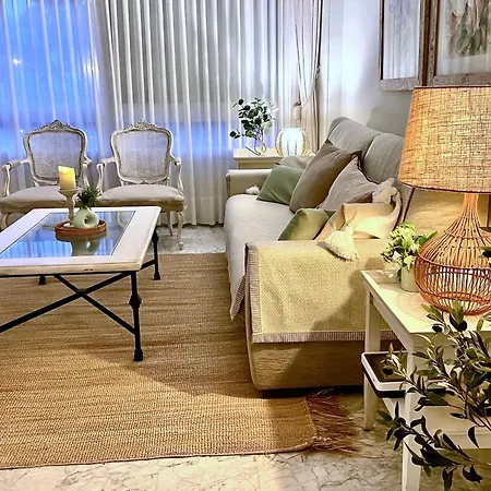 Playa Rocio Calm Beachfront Apartment- 2bdr * Marbella