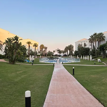 Apartman Playa Rocio Calm Beachfront Apartment- 2bdr Marbella